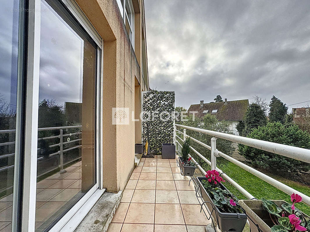 Appartement à BELLOY-EN-FRANCE