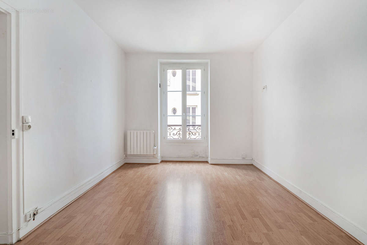 Appartement à PARIS-12E