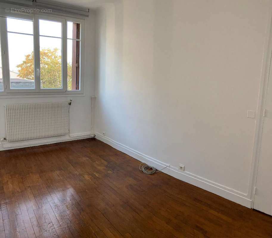 Appartement à BOIS-COLOMBES