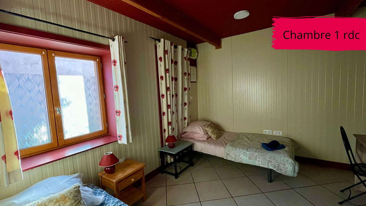 Appartement à MONTMARAULT