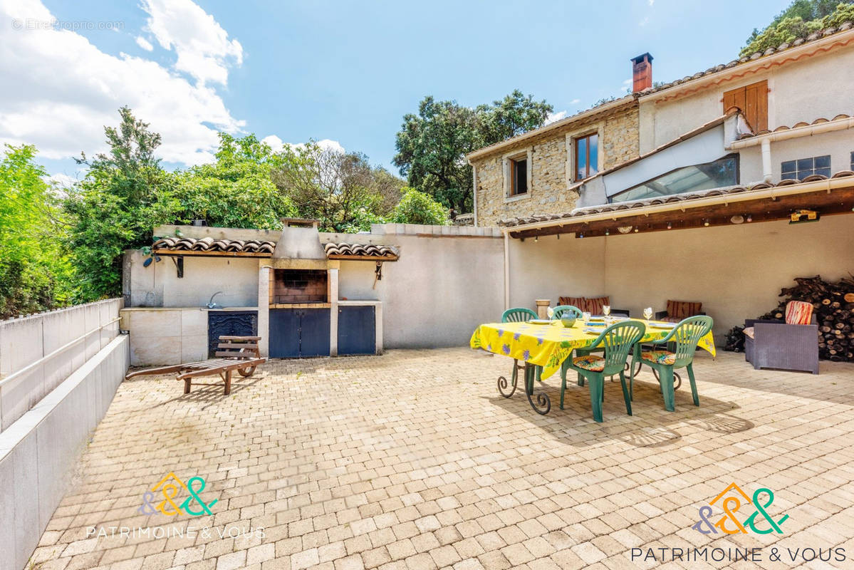 Terrasse  - Maison à NIMES