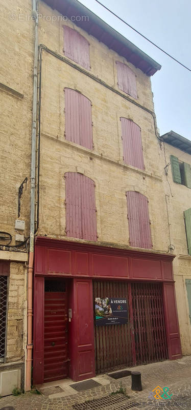 Appartement à BEAUCAIRE