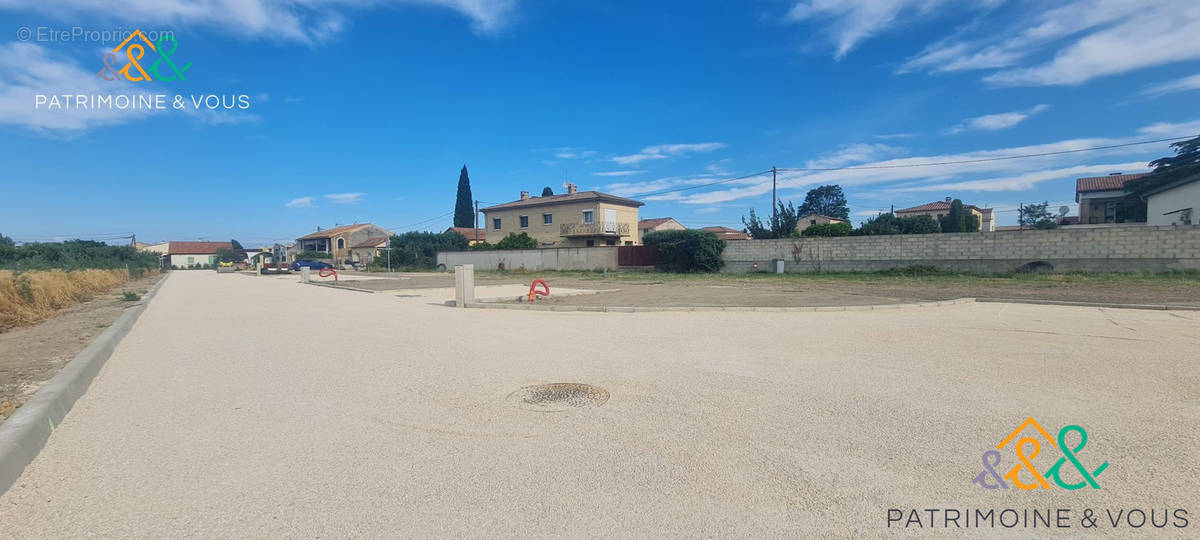 Terrain à BEAUCAIRE