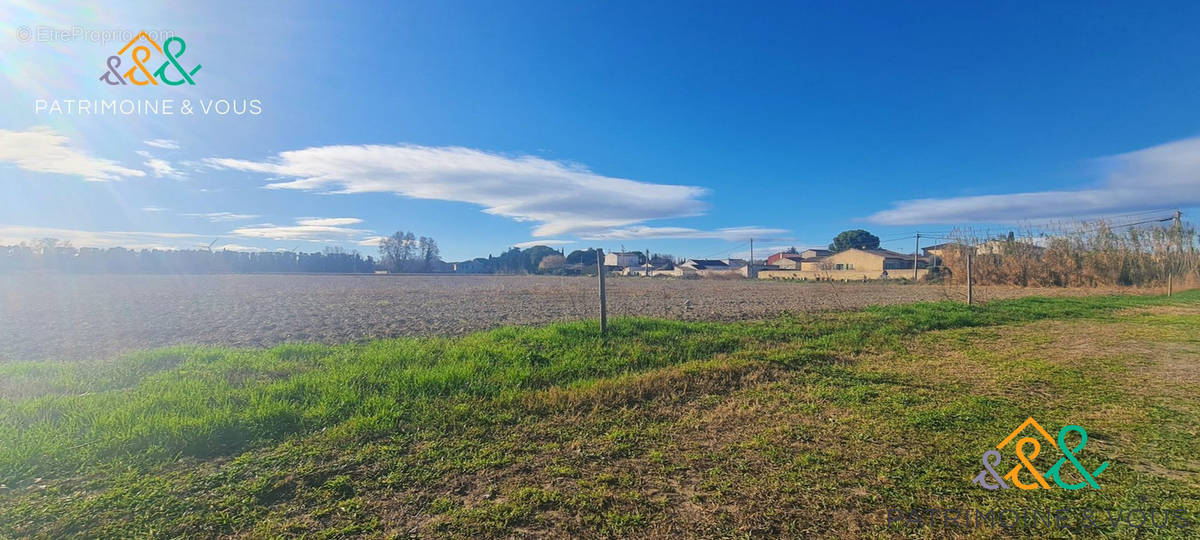 Terrain à BEAUCAIRE