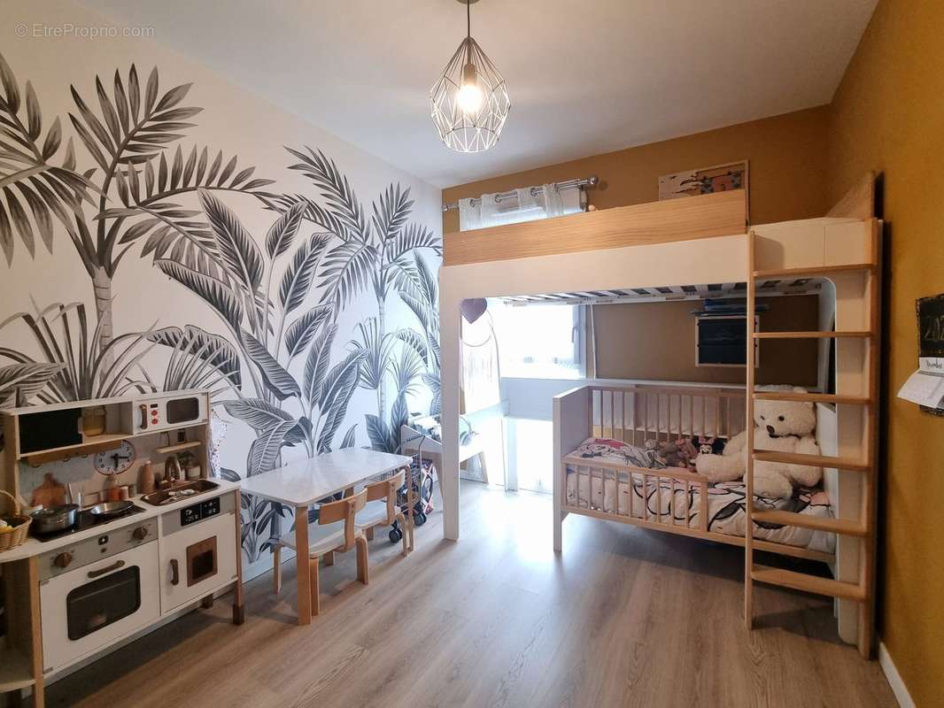 Appartement à MOISSY-CRAMAYEL