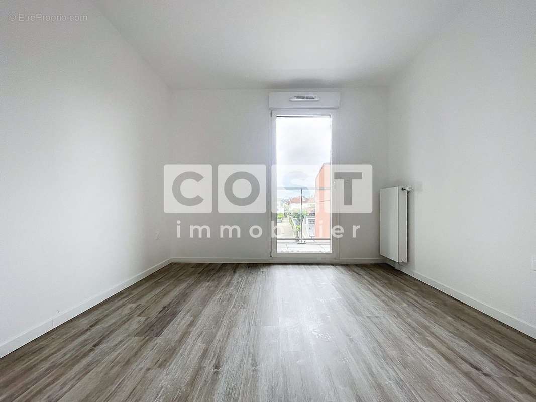 Appartement à BOIS-COLOMBES