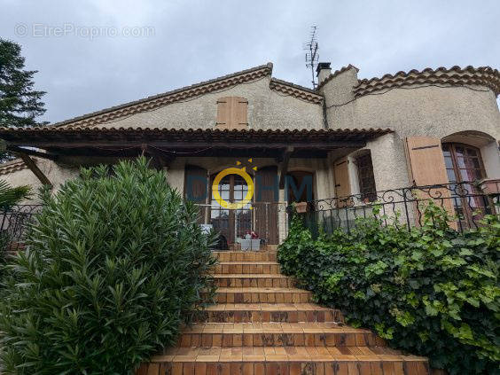 Maison à BRANOUX-LES-TAILLADES