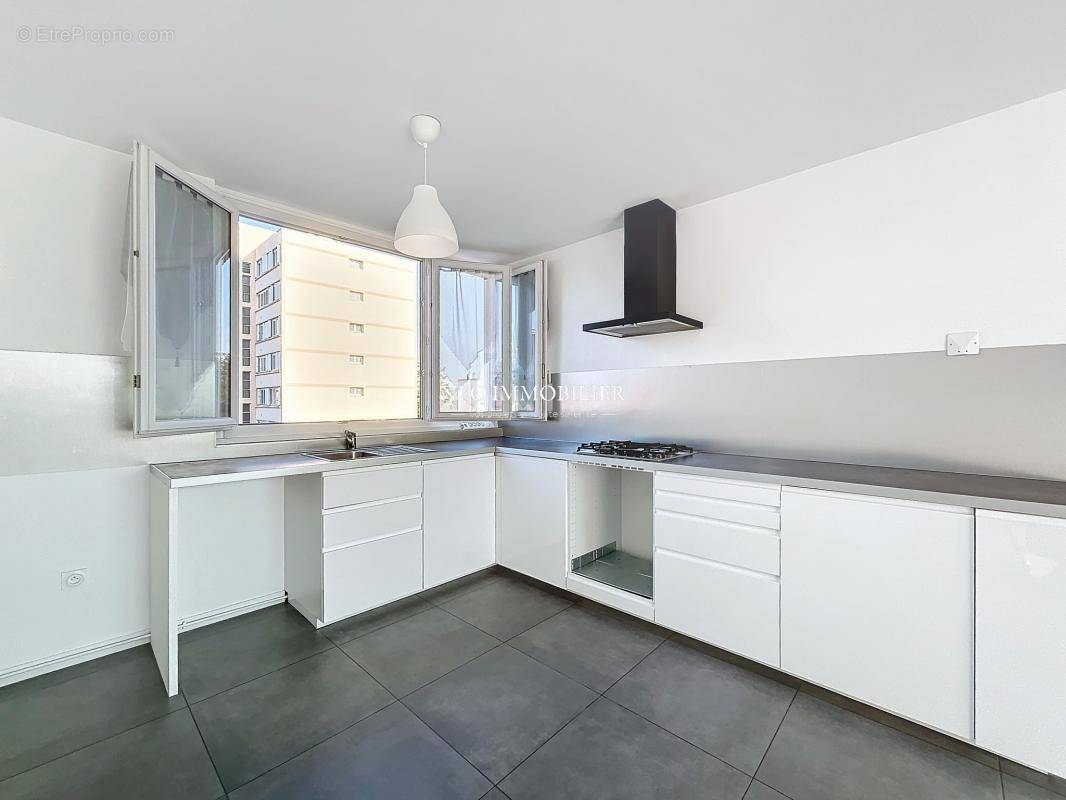 Appartement à SAINTE-FOY-LES-LYON