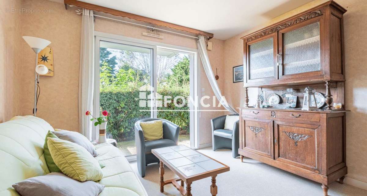 Appartement à LE POULIGUEN