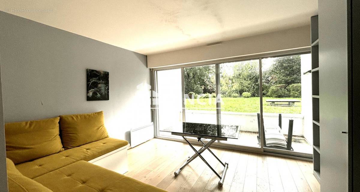 Appartement à LE POULIGUEN