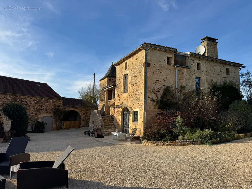 Maison à SAUVETERRE-LA-LEMANCE