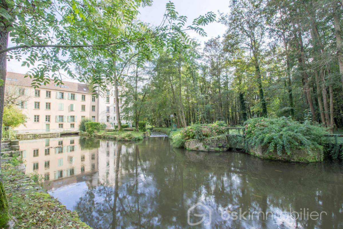 Appartement à LARDY