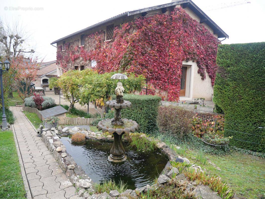 Maison à SAINT-SYMPHORIEN-D&#039;OZON