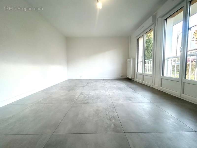 Appartement à ALBERTVILLE