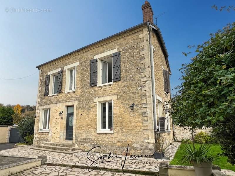 Maison à MAGNY-EN-VEXIN