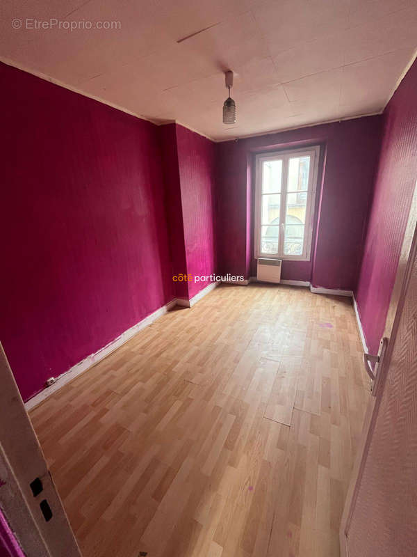 Appartement à AUBERVILLIERS