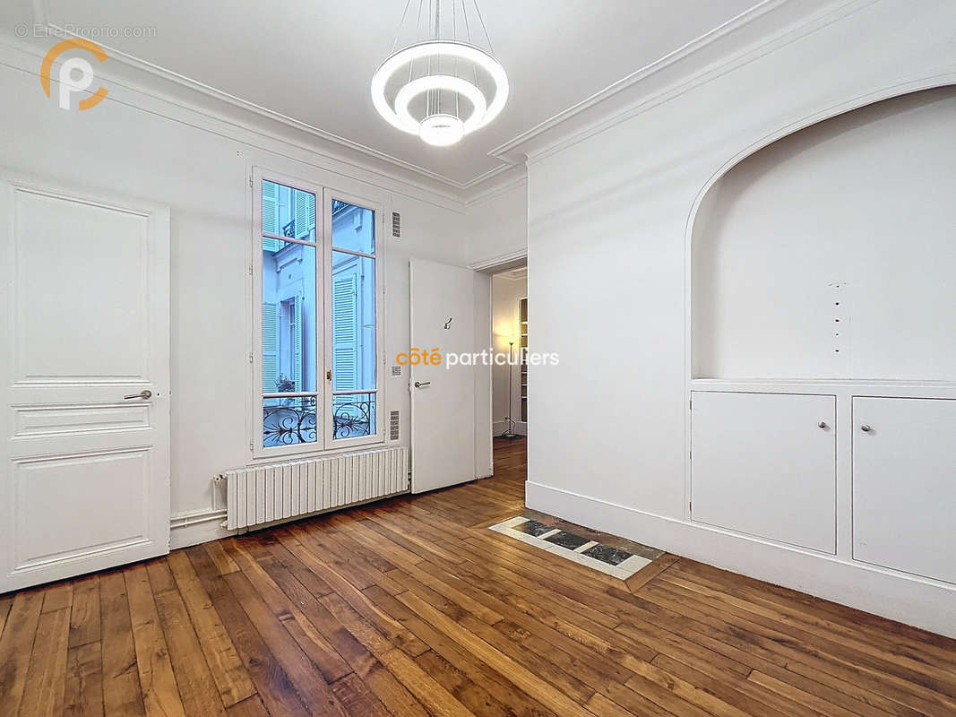 Appartement à PARIS-5E