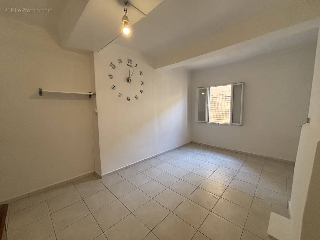 Appartement à HYERES