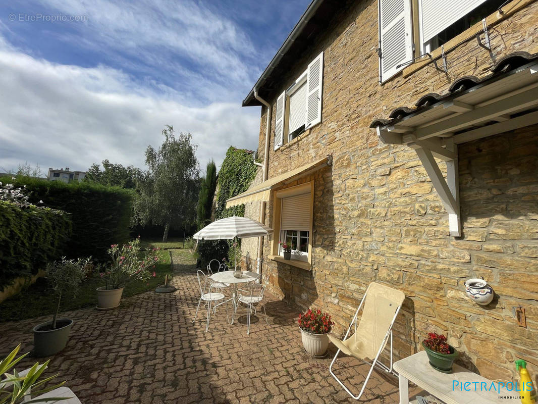 Maison à VILLEFRANCHE-SUR-SAONE