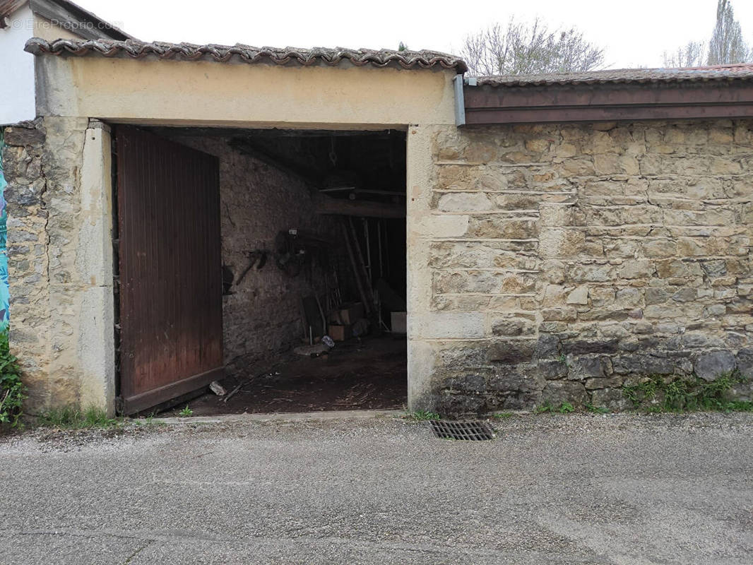 Maison à AMBERIEU-EN-BUGEY