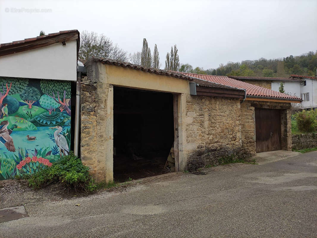 Maison à AMBERIEU-EN-BUGEY