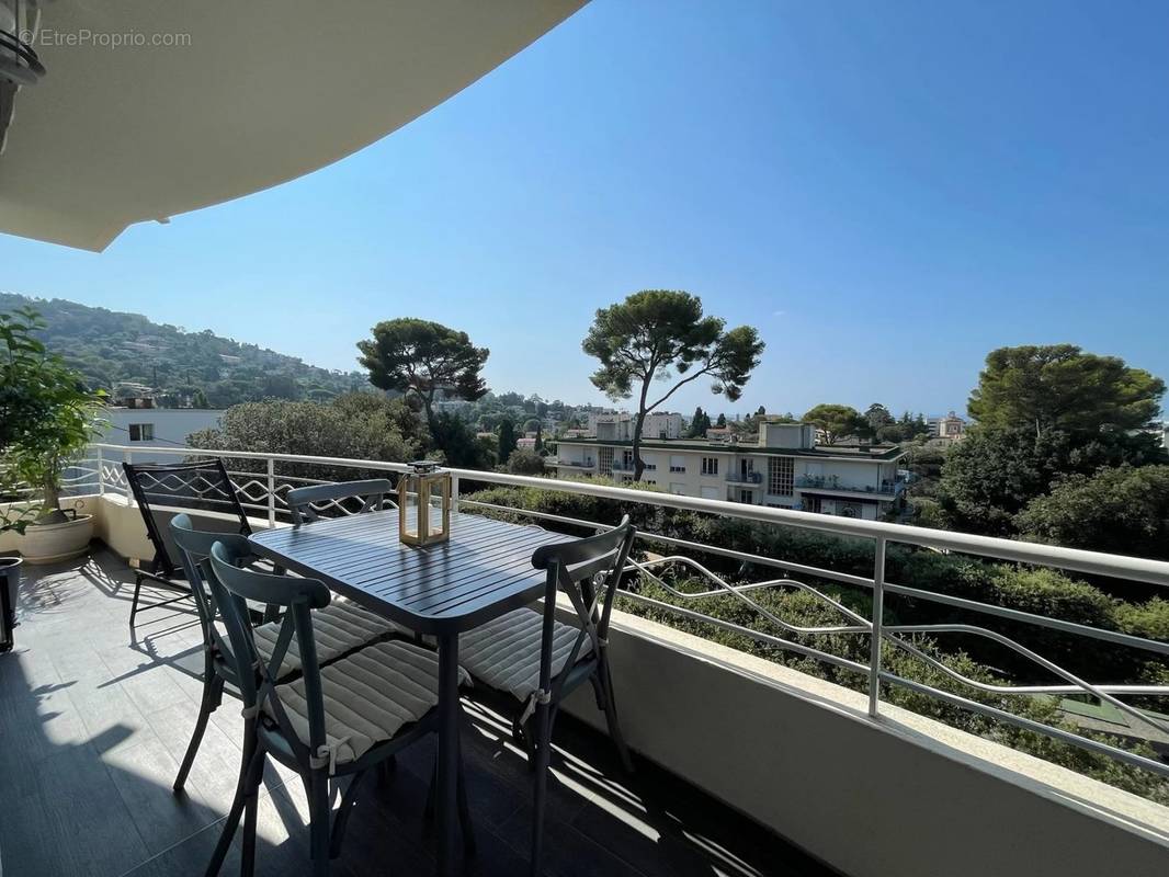 Appartement à CANNES