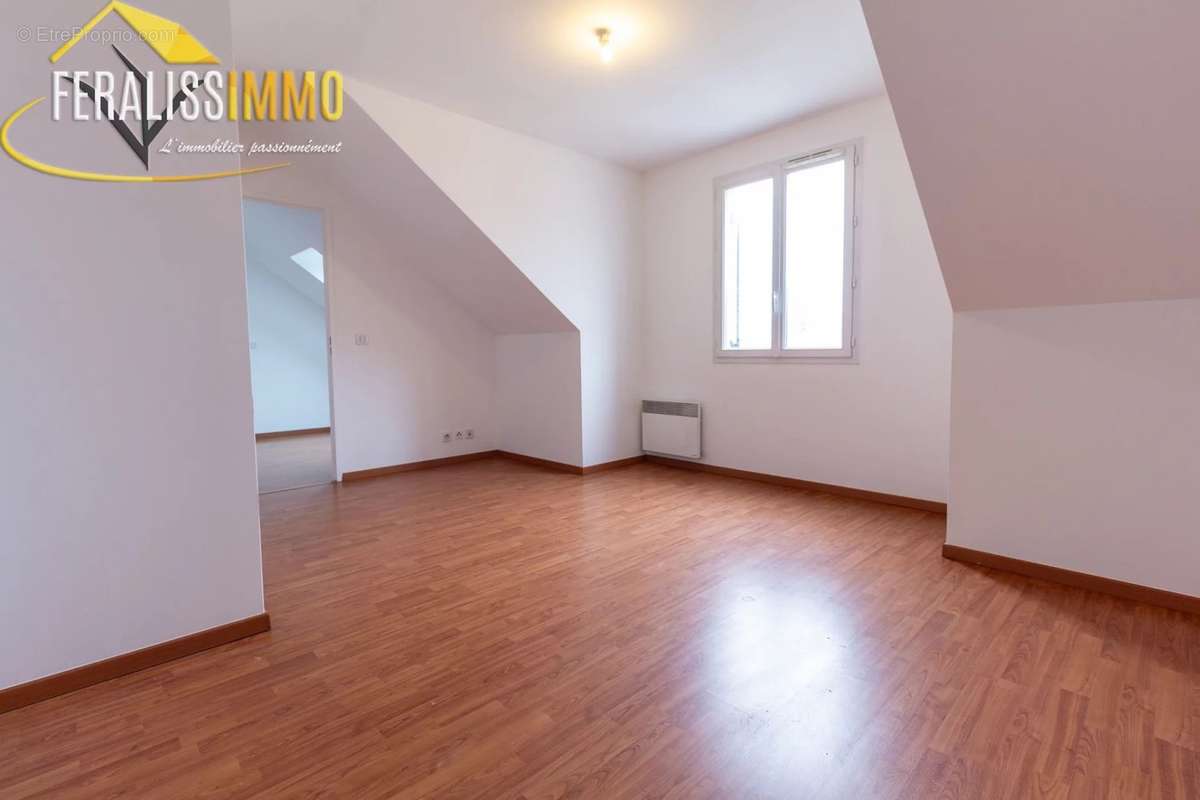 Appartement à VAUREAL