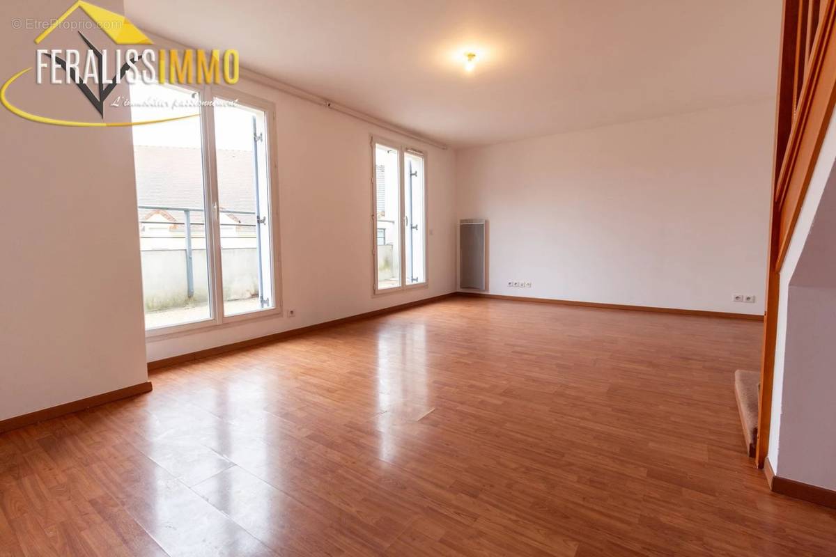 Appartement à VAUREAL