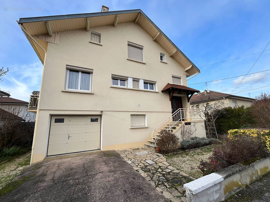 Appartement à BOURG-EN-BRESSE