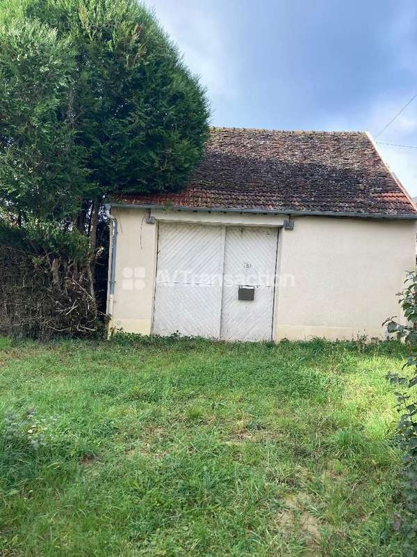 Maison à MIREBEAU-SUR-BEZE