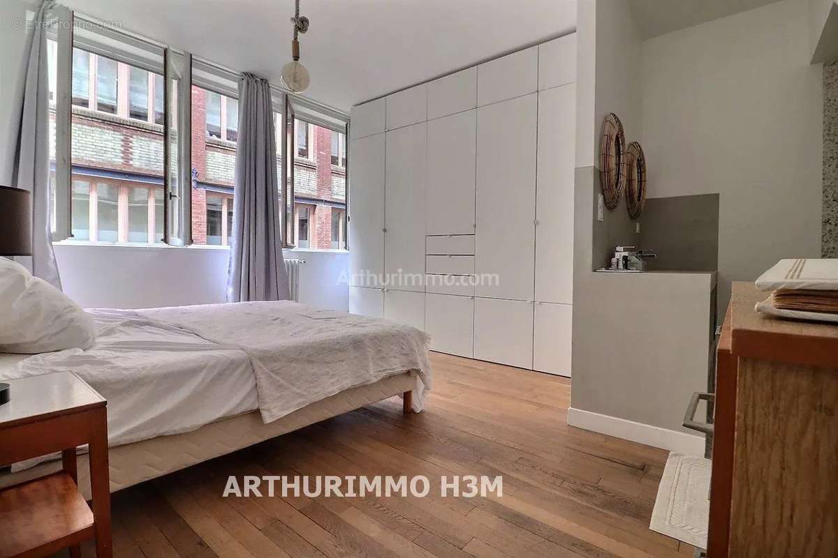 Appartement à PARIS-11E