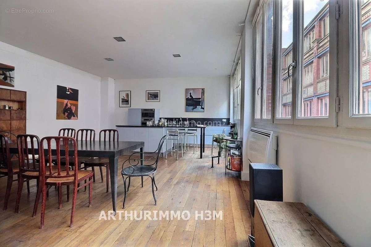 Appartement à PARIS-11E