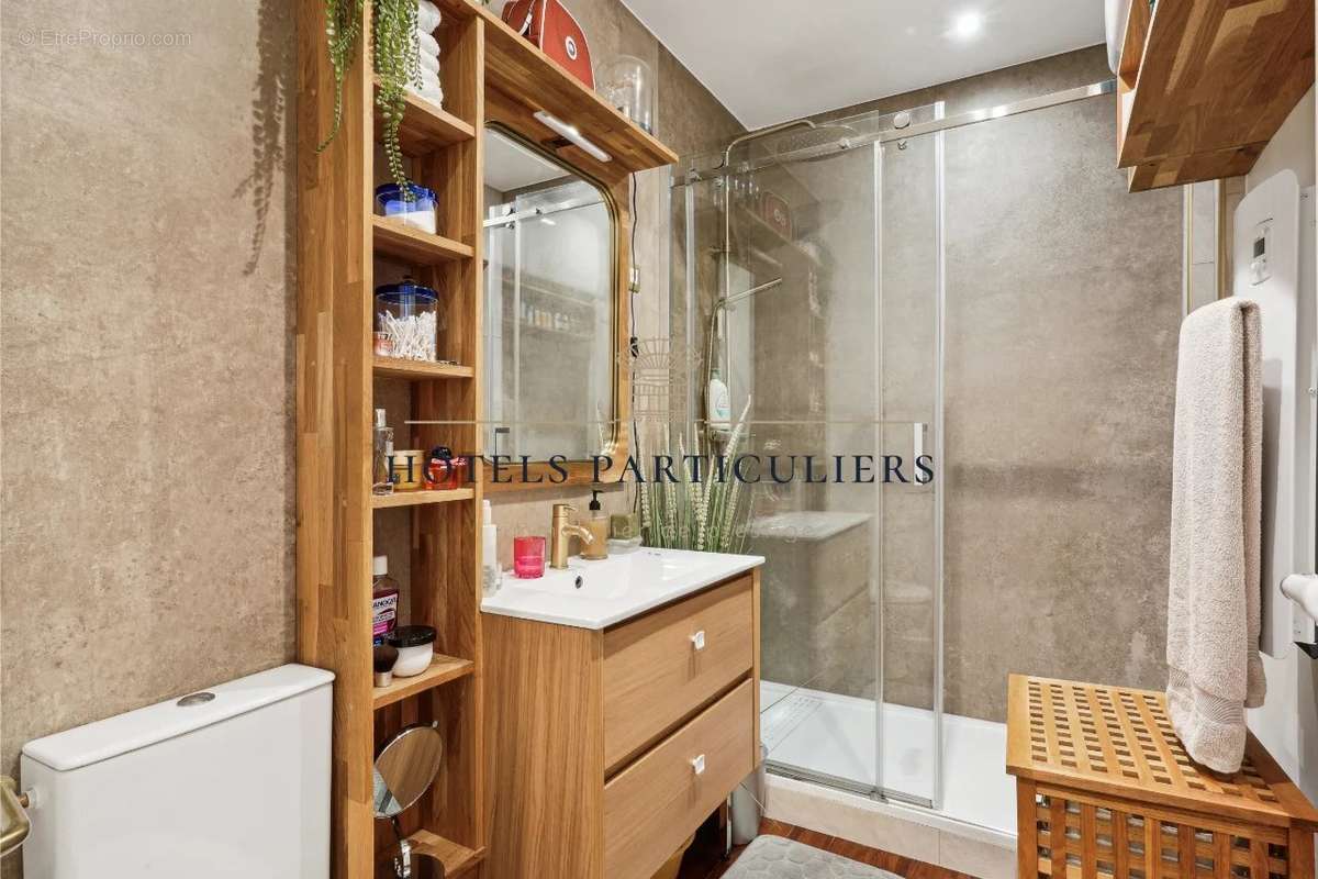 Appartement à PARIS-5E