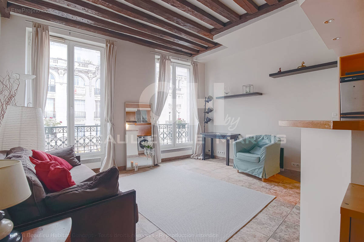 Appartement à PARIS-3E