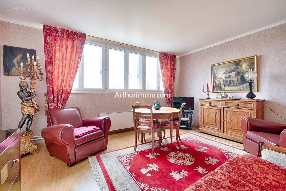 Appartement à SUCY-EN-BRIE