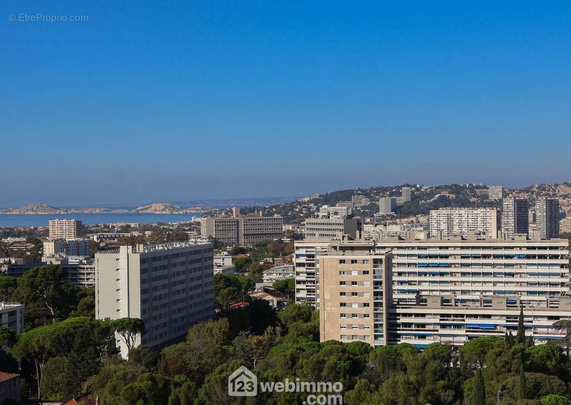 Appartement à MARSEILLE-9E