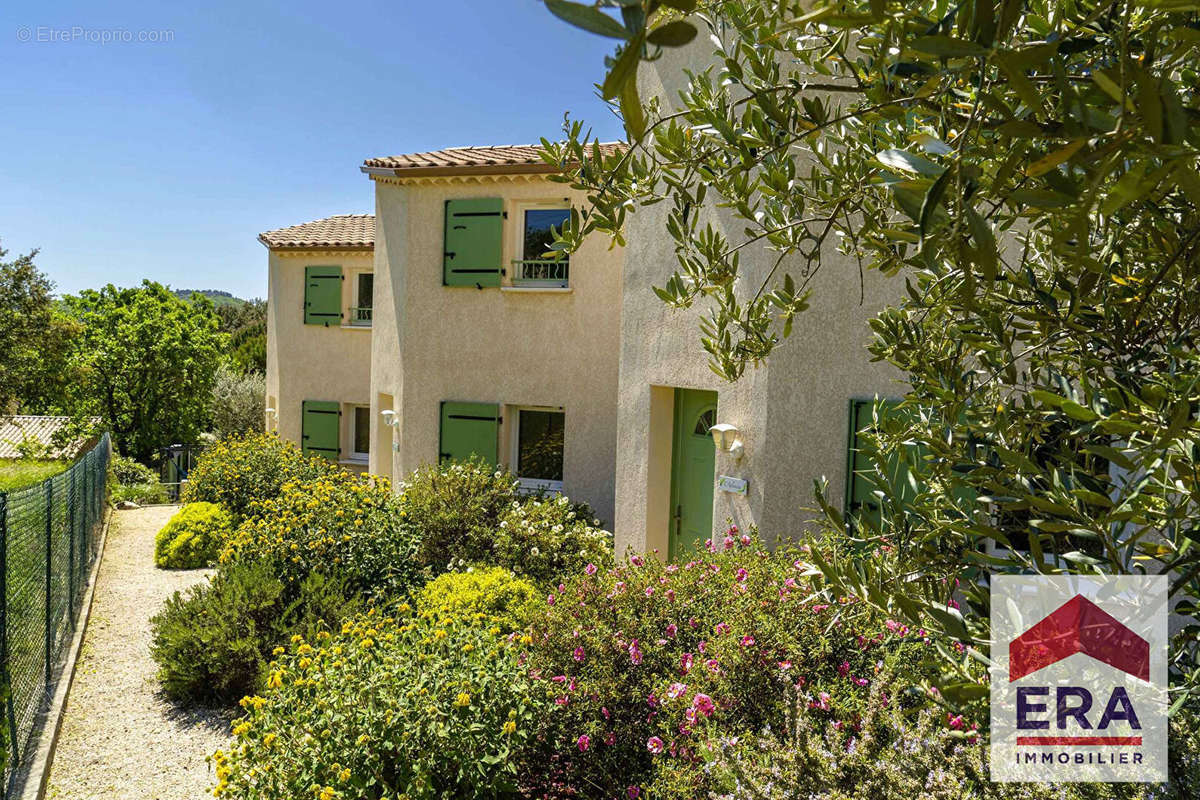 Maison à SAINT-MARTIN-D&#039;ARDECHE