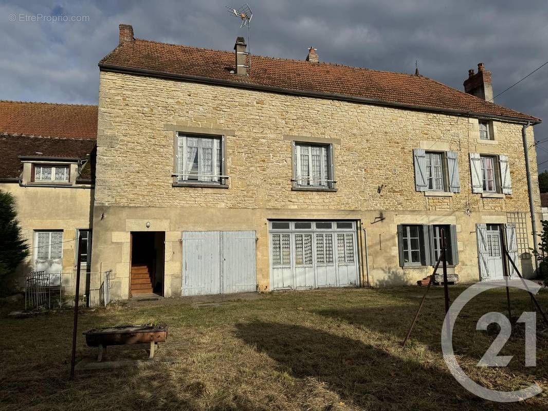 Maison à CLAMECY