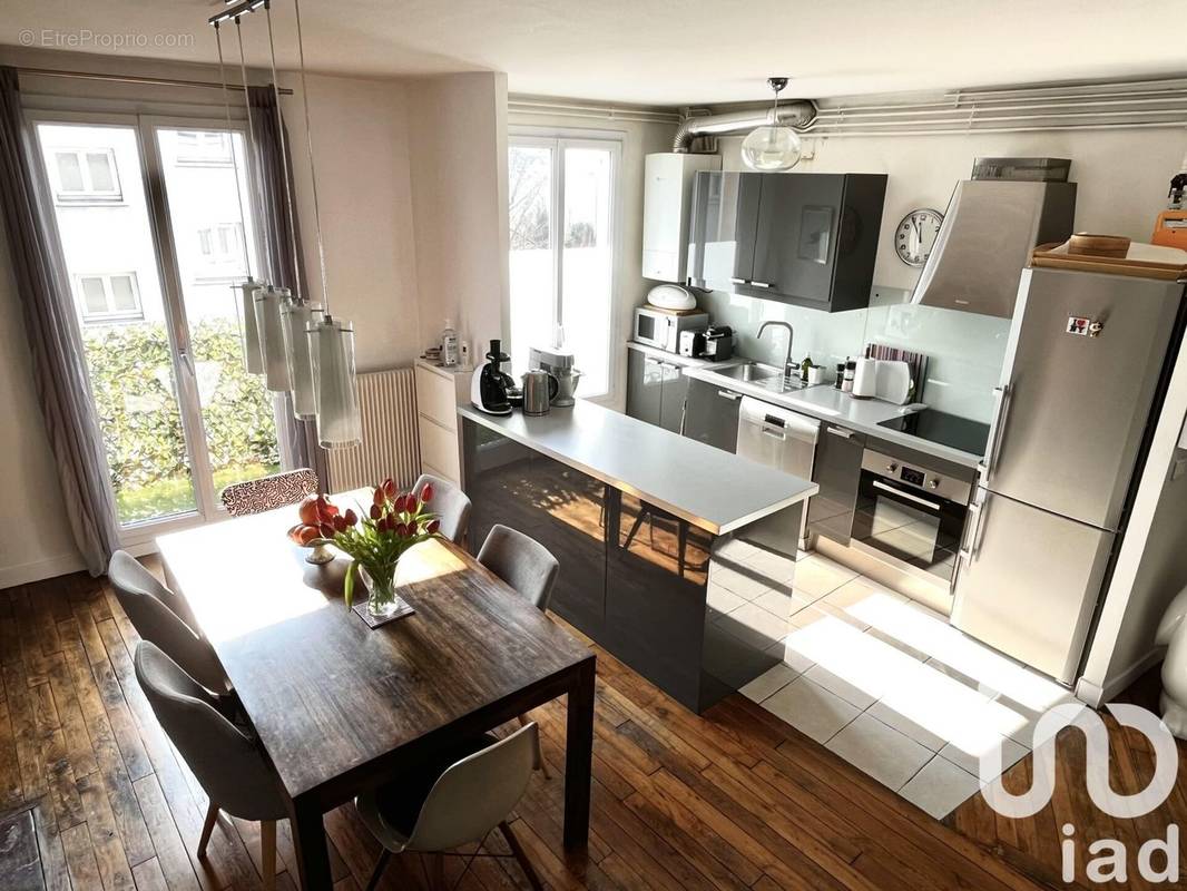 Photo 1 - Appartement à ISSY-LES-MOULINEAUX