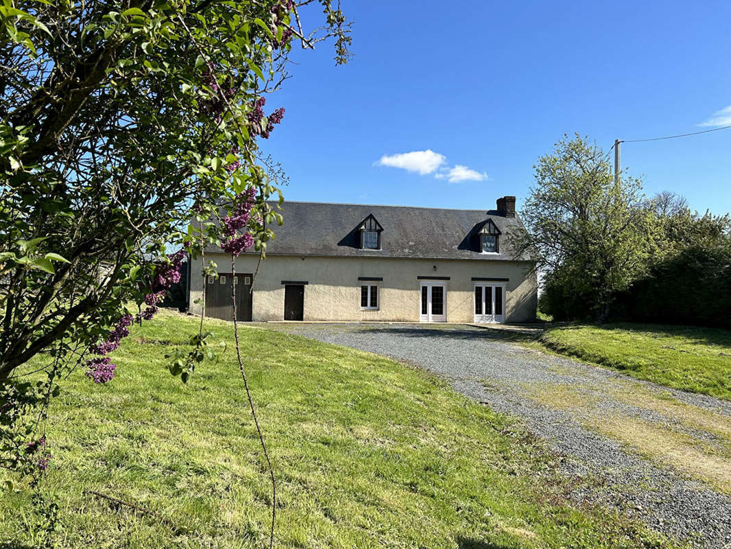 Maison à LENAULT