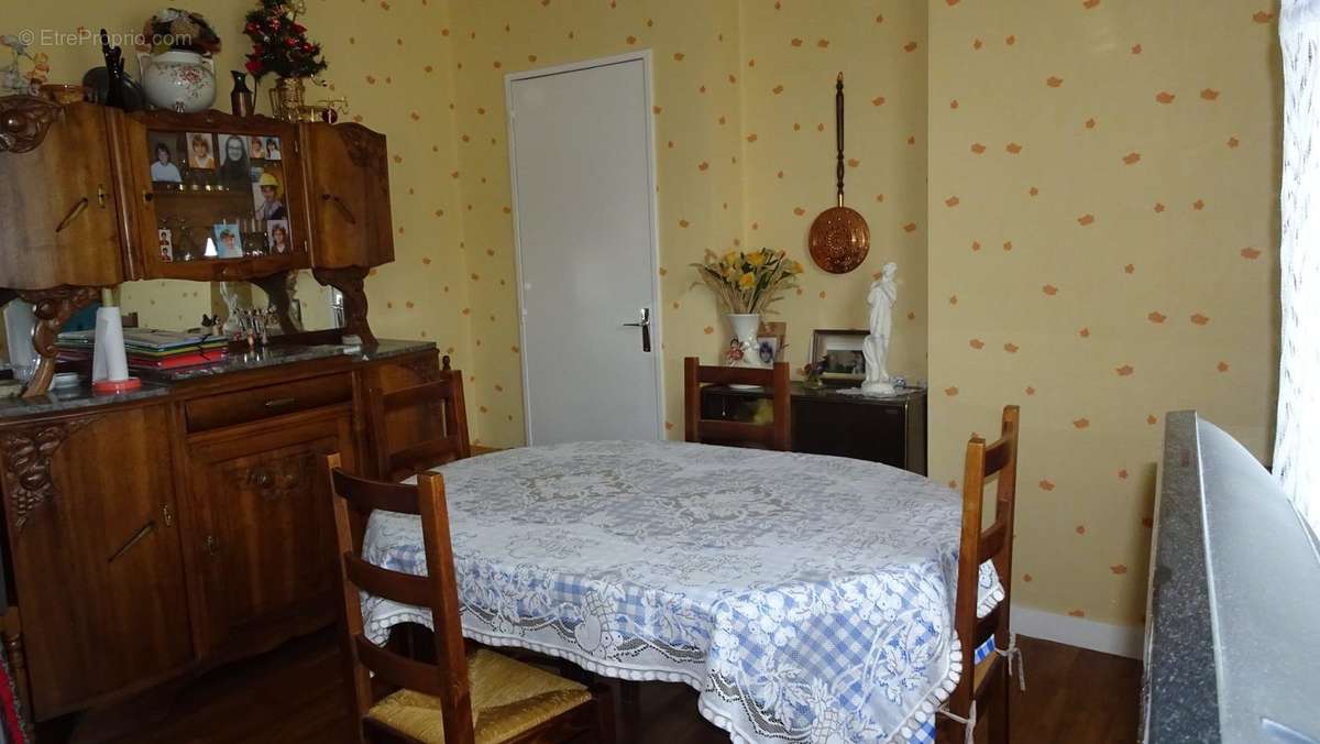 Appartement à AUREC-SUR-LOIRE