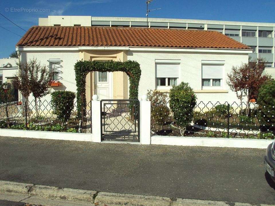 Maison à LUNAS