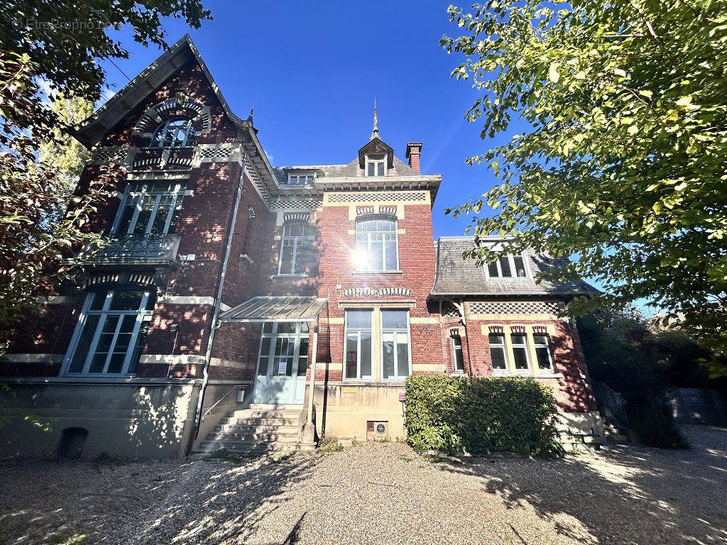 Maison à AIRE-SUR-LA-LYS