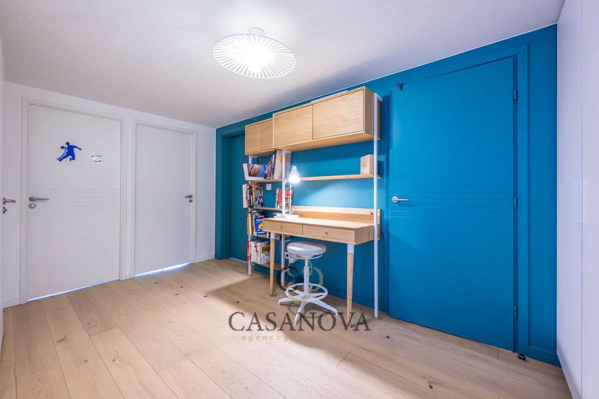 Appartement à CASTELNAU-LE-LEZ