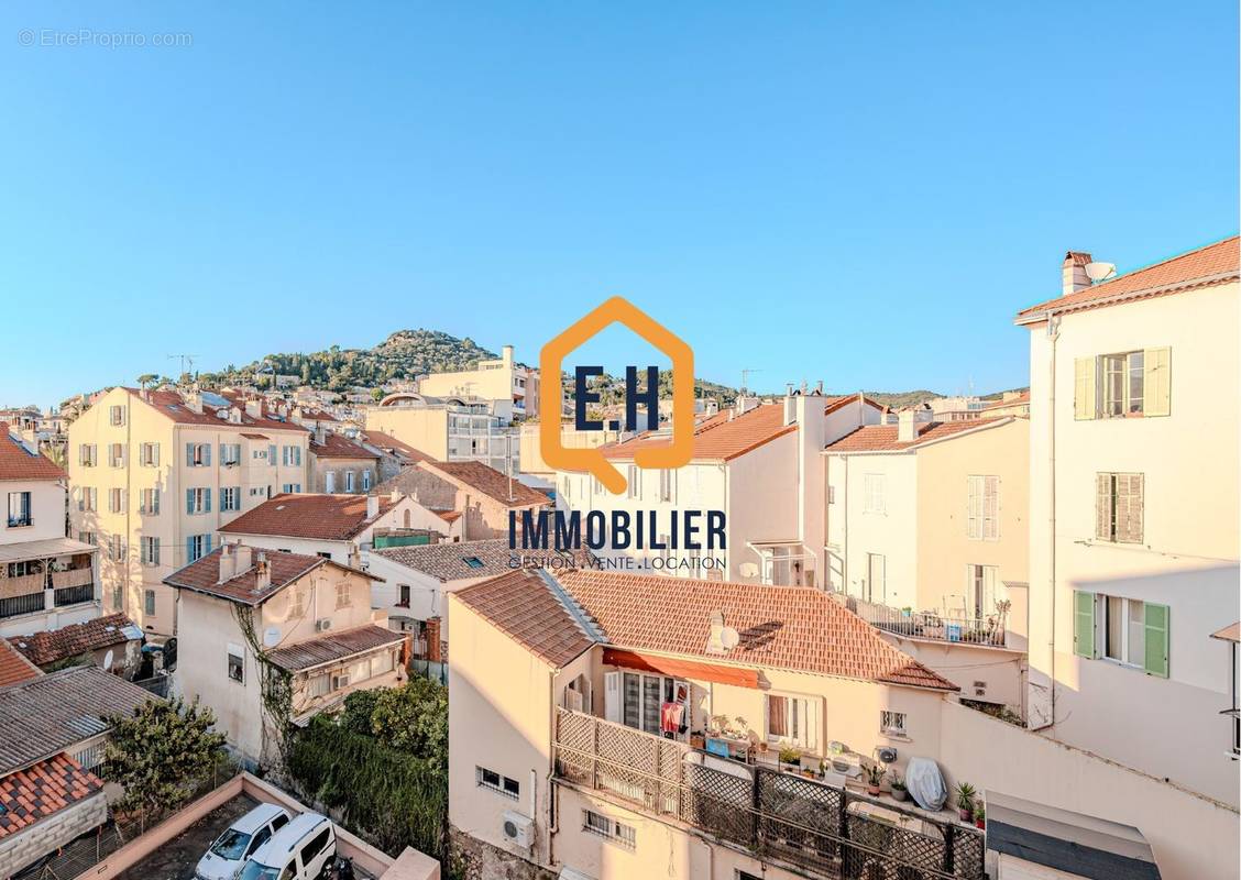 Appartement à HYERES