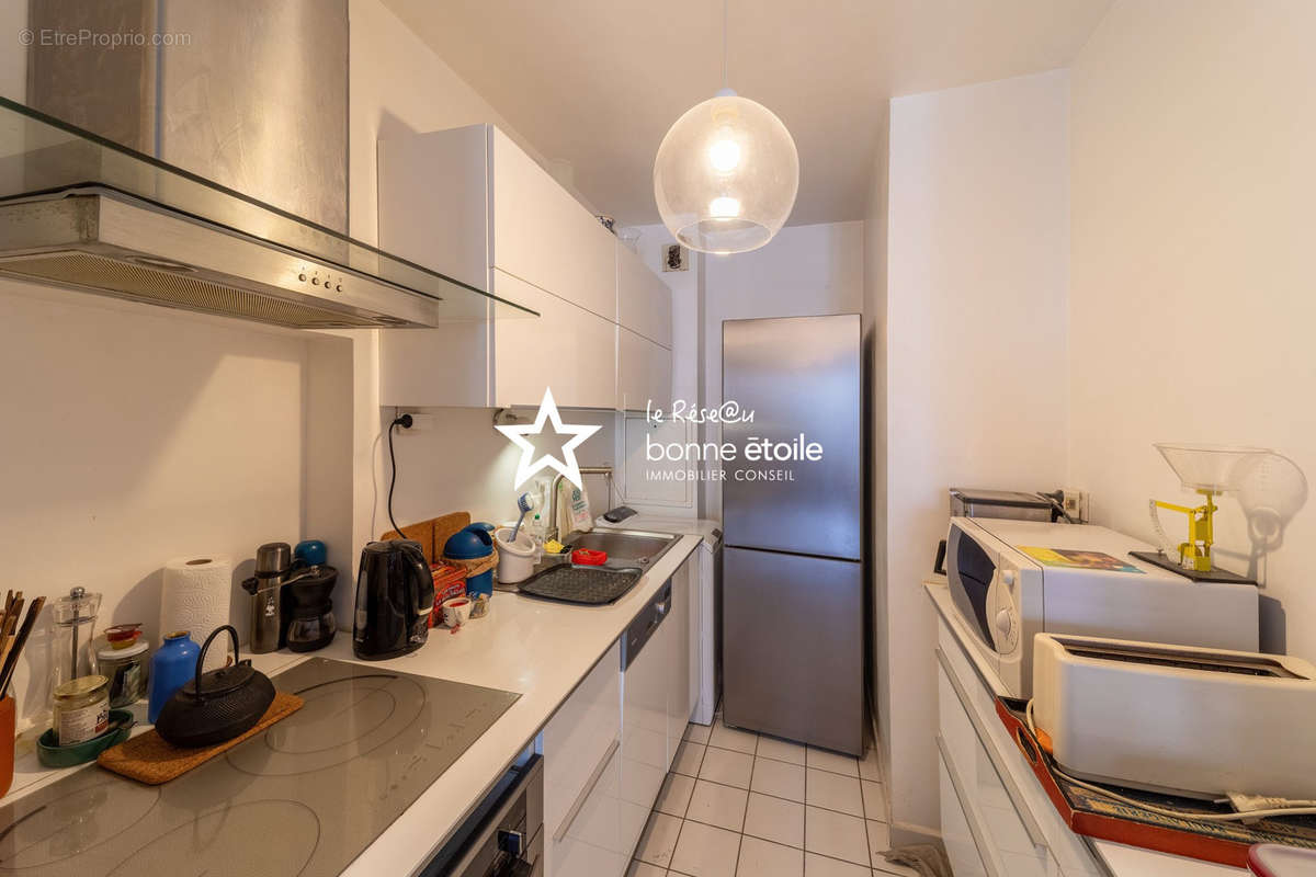 Appartement à PARIS-19E