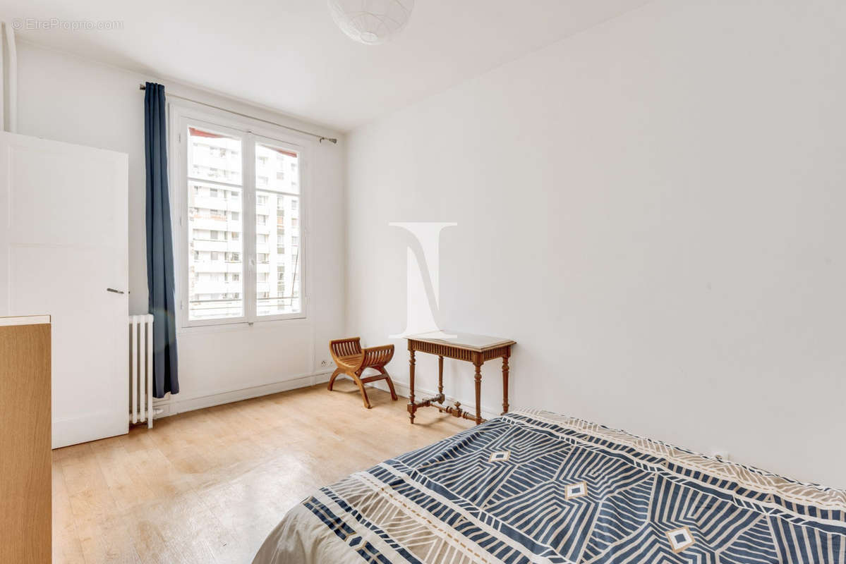 Appartement à PARIS-15E