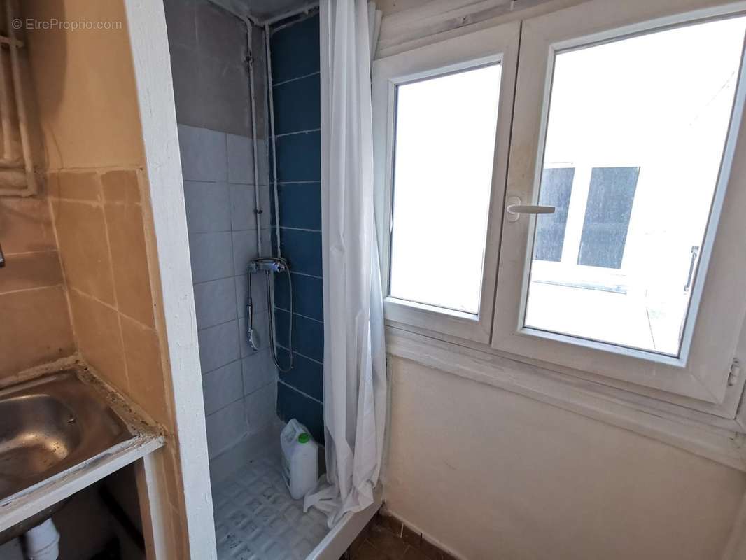 Appartement à PARIS-10E