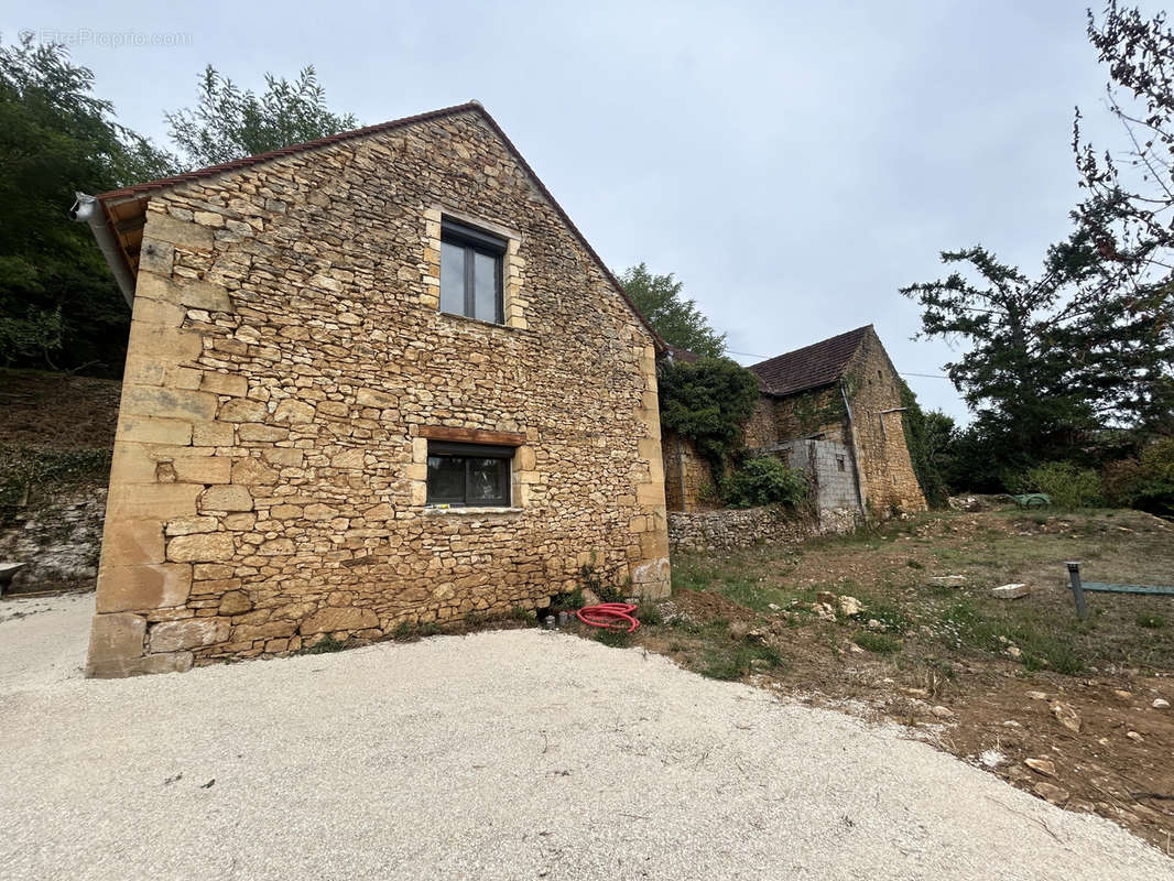 Maison à CALVIAC-EN-PERIGORD