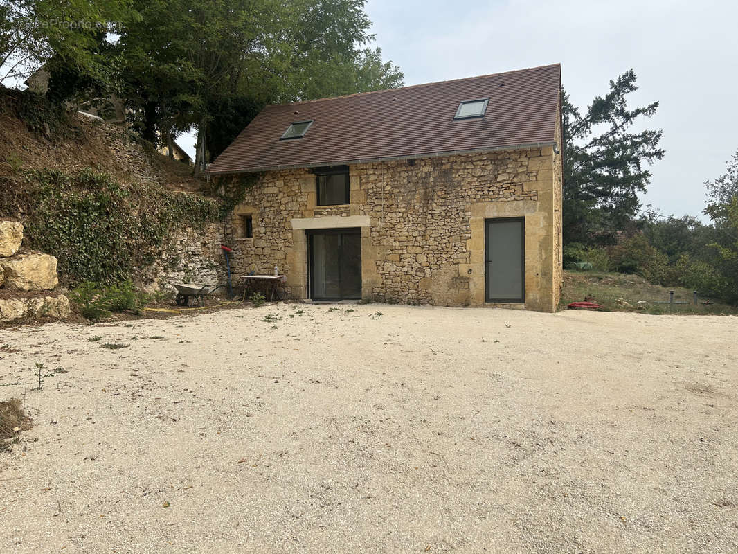 Maison à CALVIAC-EN-PERIGORD